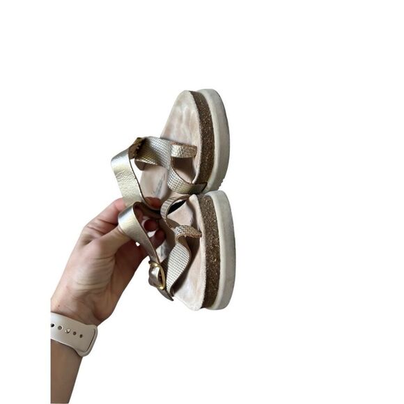 Mephisto Womens Gold Metallic Leather Sandals Sz 38 US 8 - Picture 6 of 10